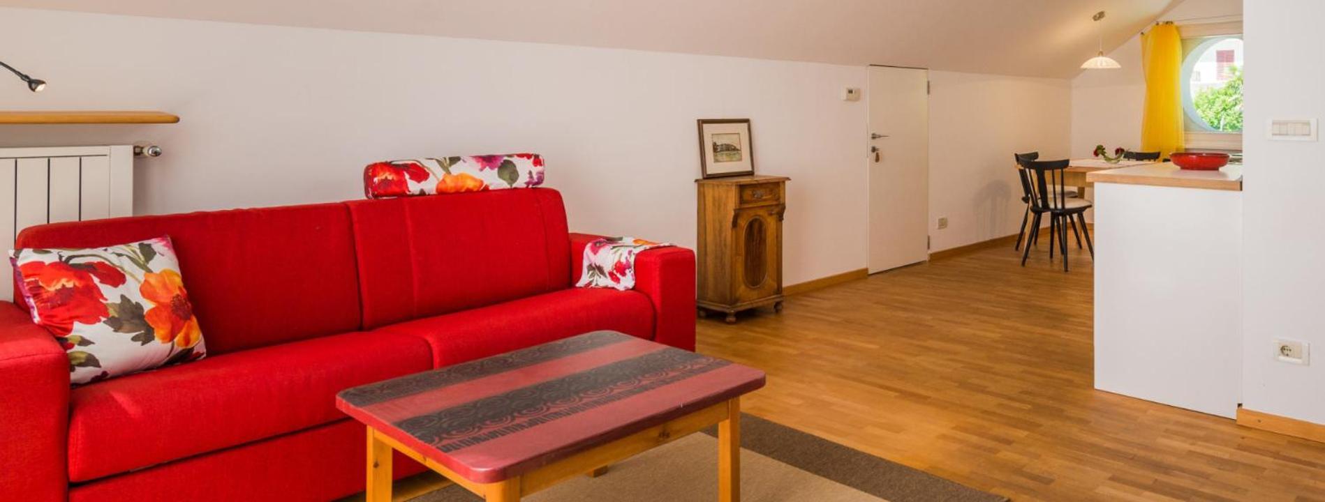 Haus Pobitzer Apartment Caldaro Exterior photo