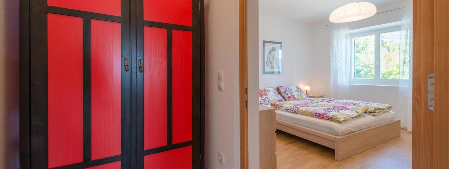 Haus Pobitzer Apartment Caldaro Exterior photo